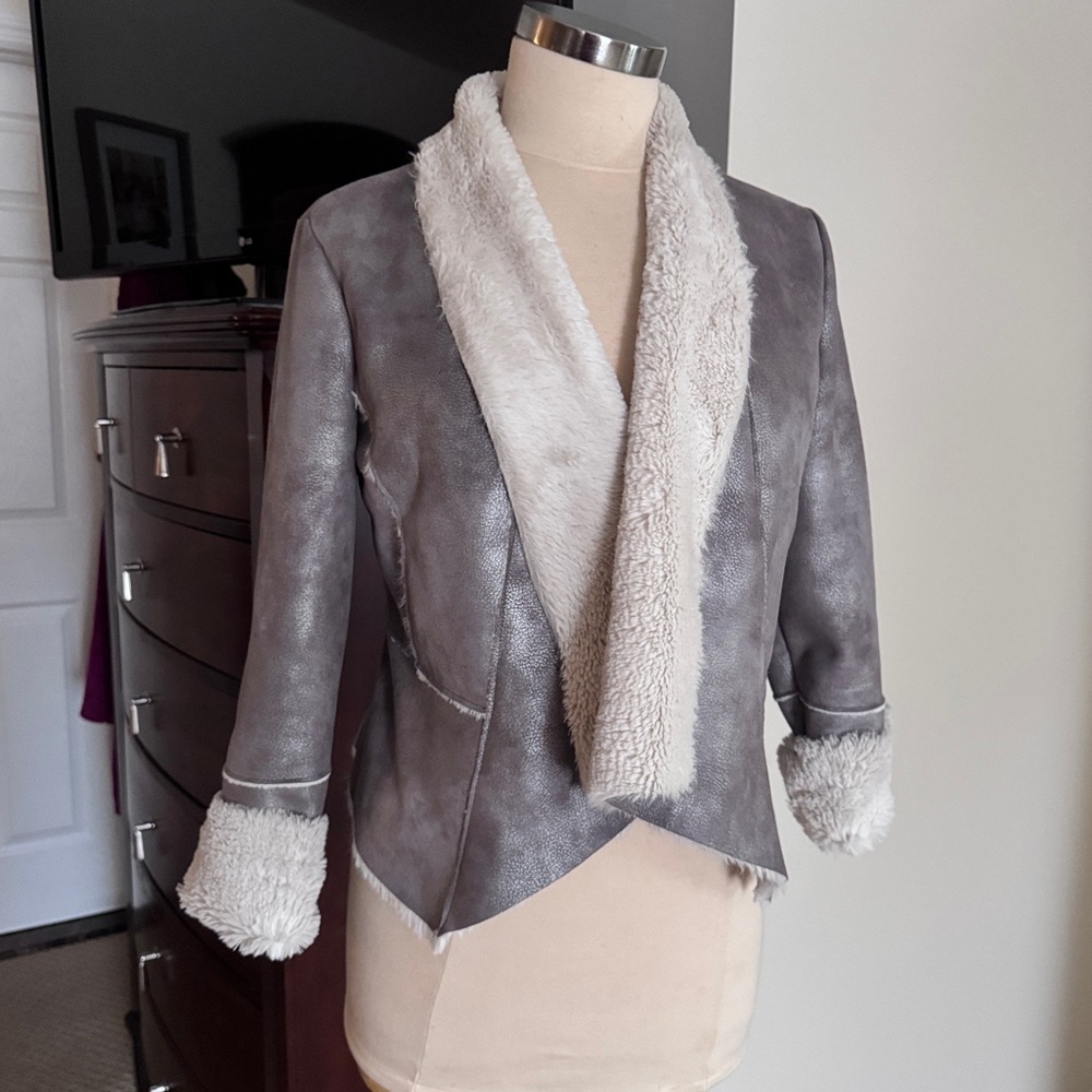Cache jacket
